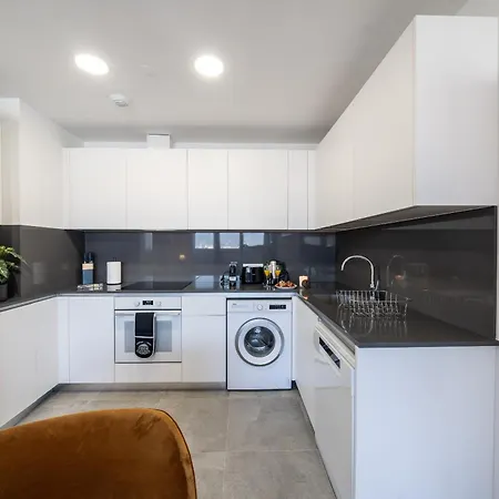 Xpce Urban 9 Skyline - Parking Free Apartment Malaga