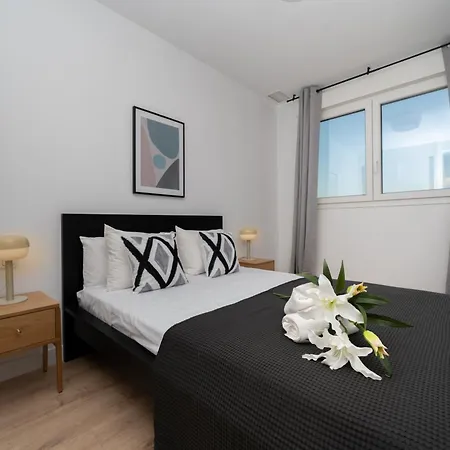 Xpce Urban 9 Skyline - Parking Free Apartment *