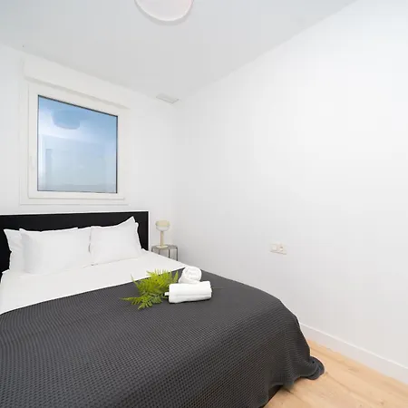 Xpce Urban 9 Skyline - Parking Free Apartment