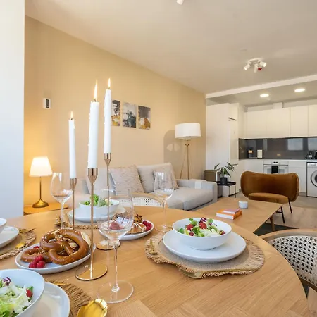 Apartment Xpce Urban 9 Skyline - Parking Free