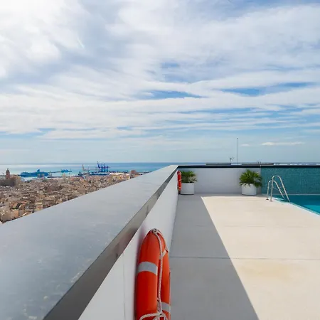 Xpce Urban 9 Skyline - Parking Free