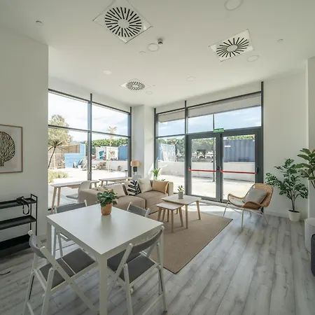 Apartment Xpce Urban 9 Skyline - Parking Free