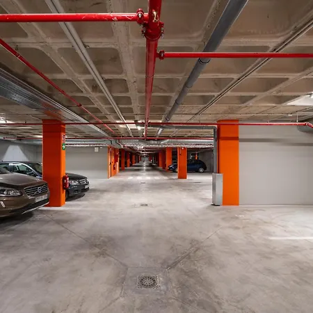 Xpce Urban 9 Skyline - Parking Free *